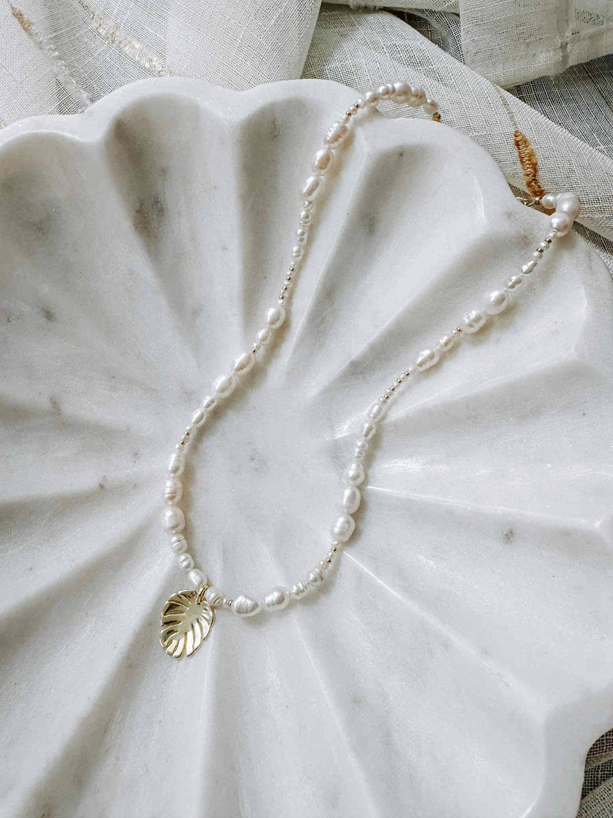 The Monstera Necklace