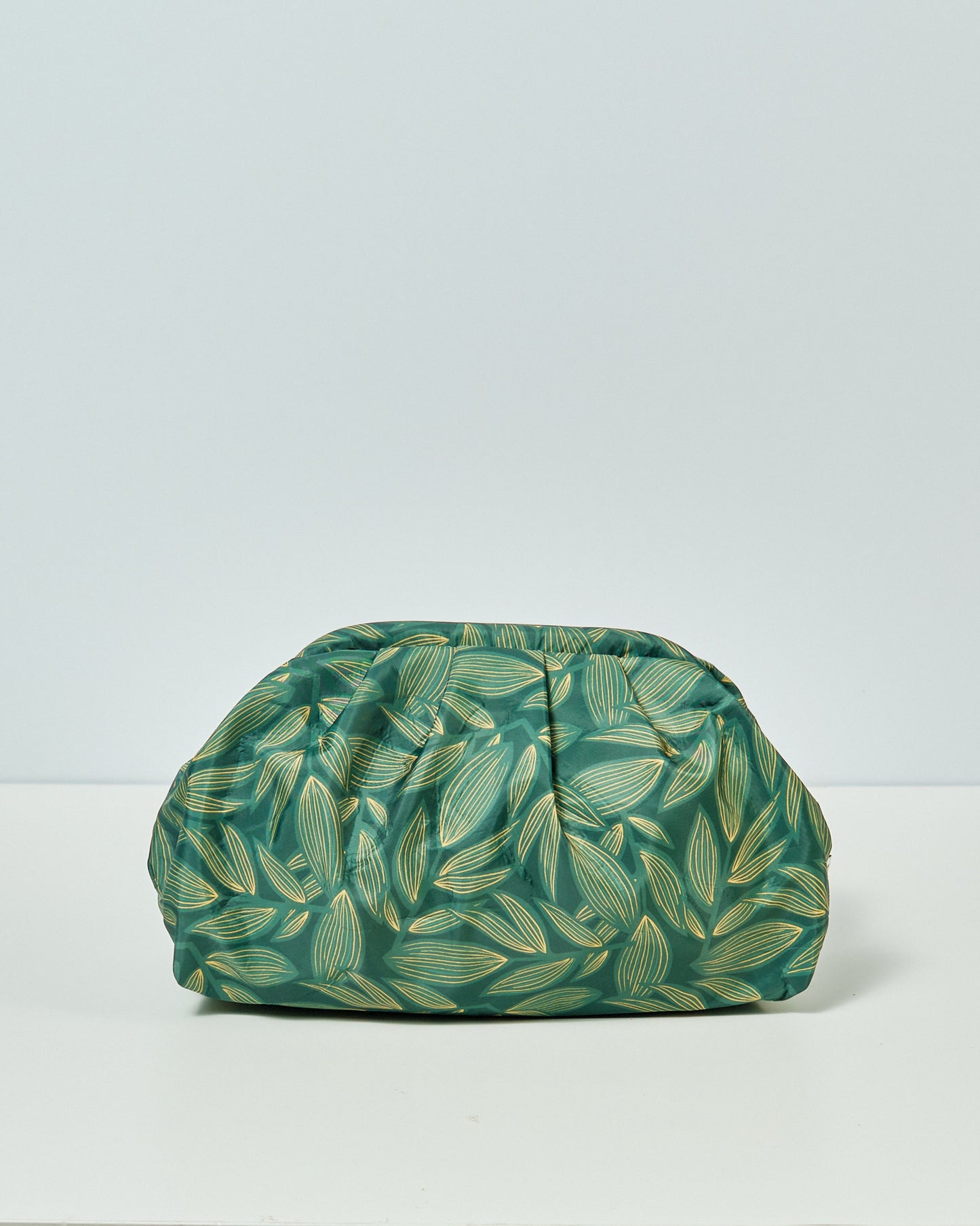 Cloud Purse- Basil